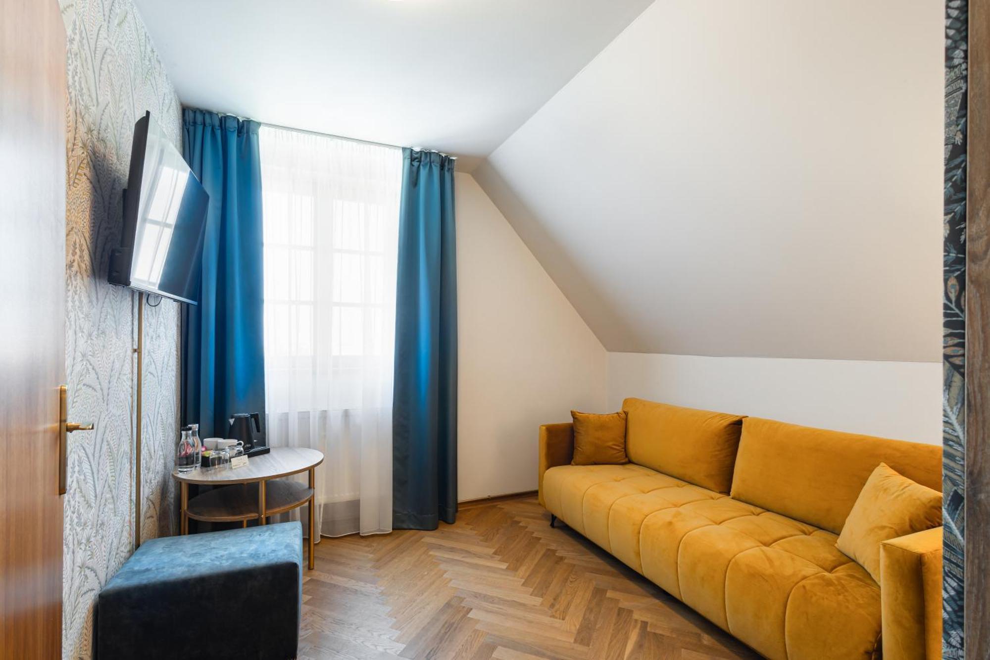 Tanzberg Hotel 3*